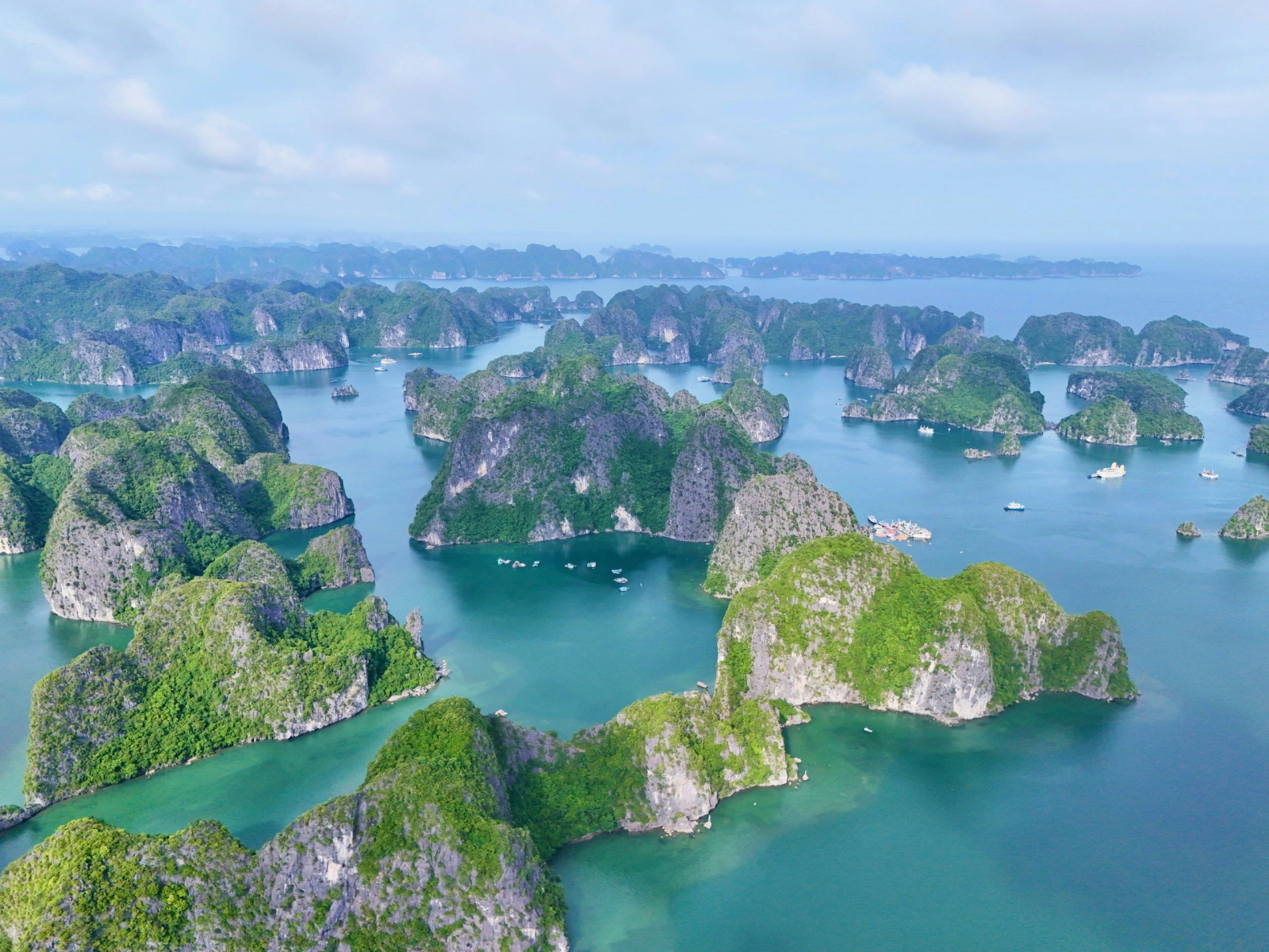 Lan Ha Bay