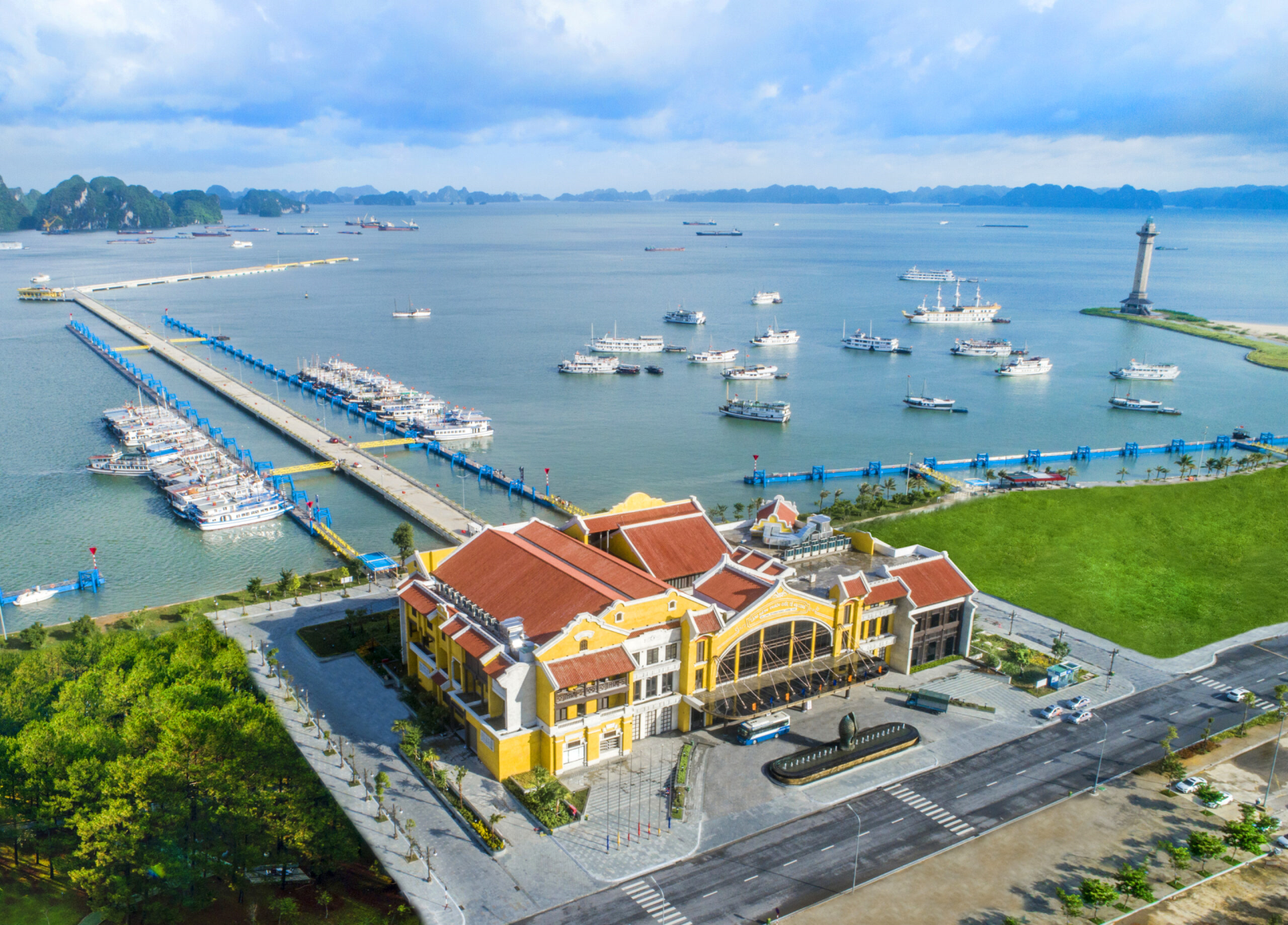 Halong International Port.