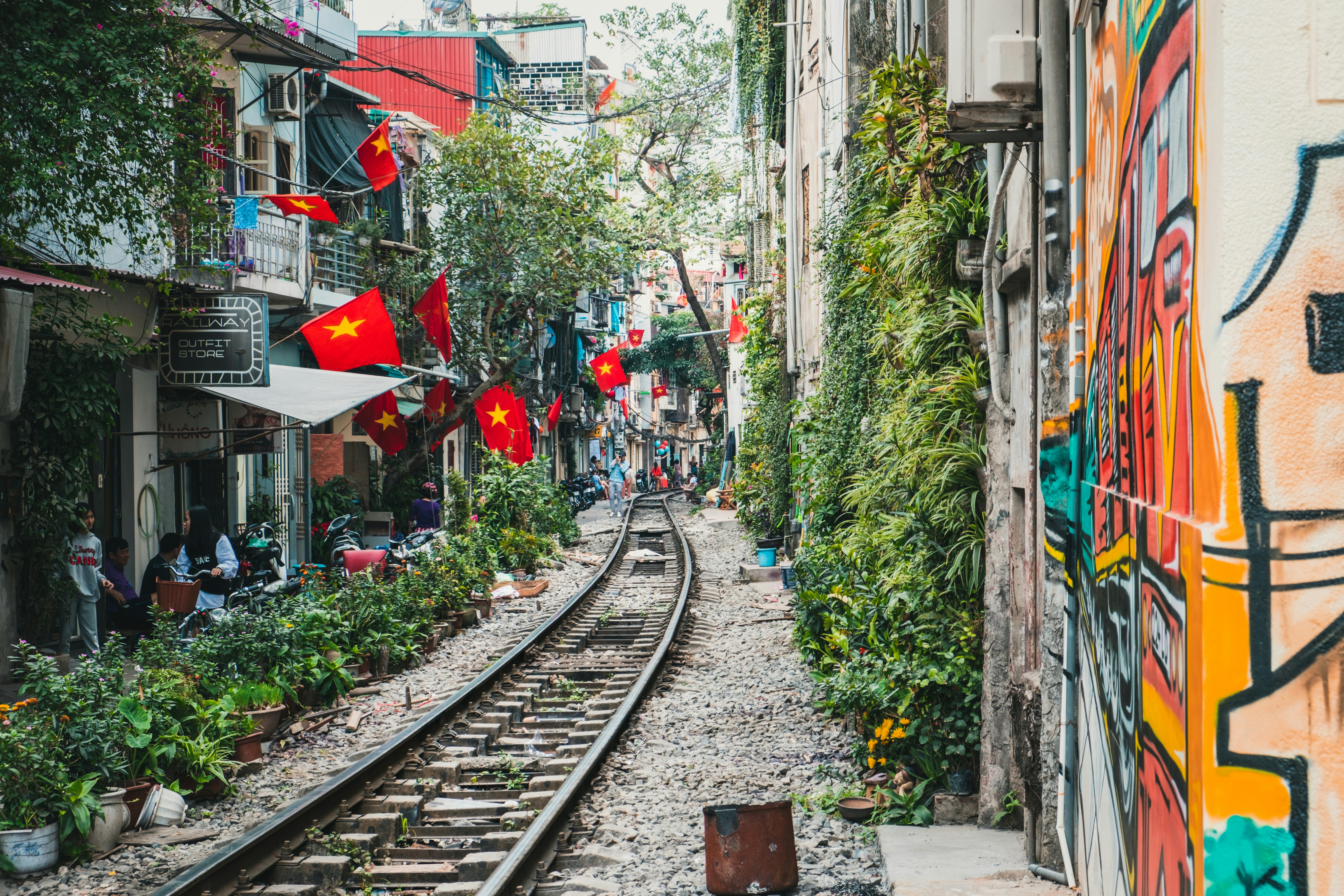 Hanoi Train Street. Photo by Unsplash.